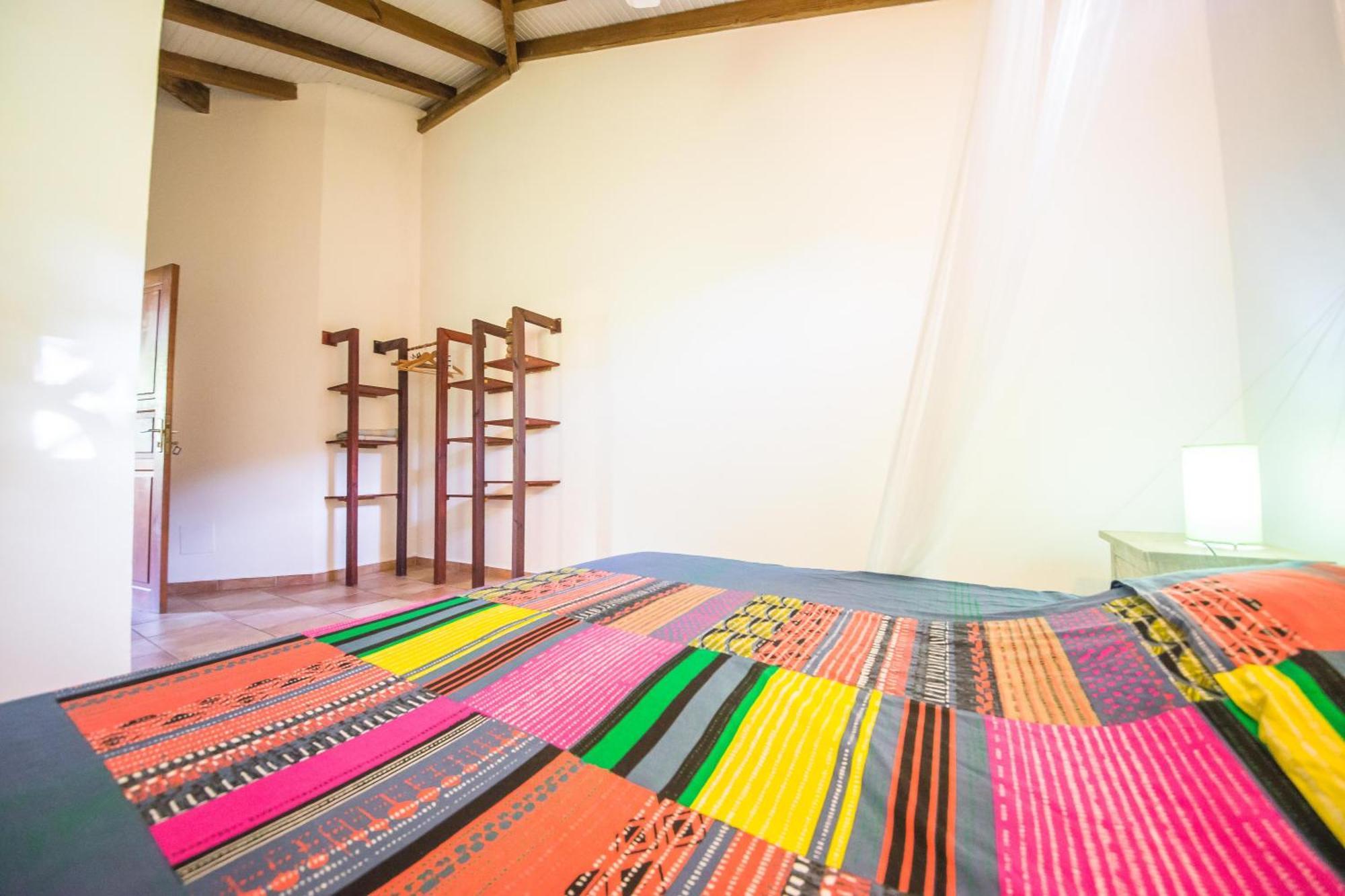 Sunset Surf Camp Hostel Saint-Francois  Bagian luar foto
