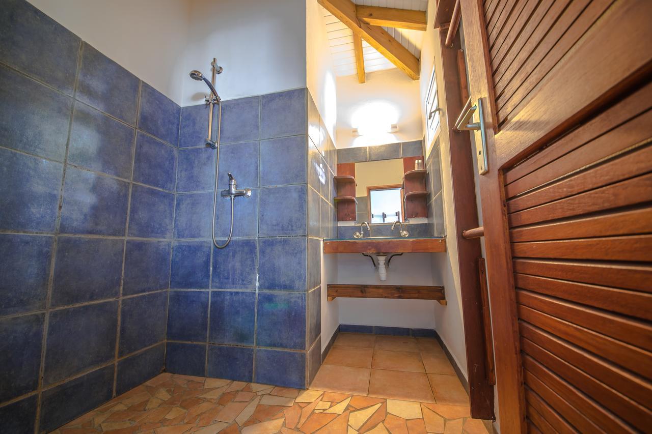 Sunset Surf Camp Hostel Saint-Francois  Bagian luar foto